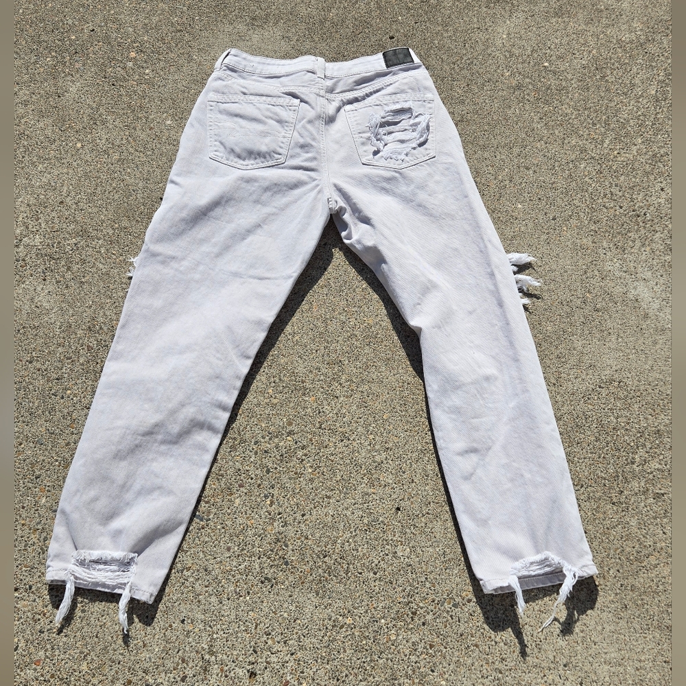 American Eagle Ripped Jeans - Picture 2 of 4